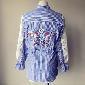 🌼 Lipslide Striped Floral Embroidered Lace Trim Blouse, S NWOT